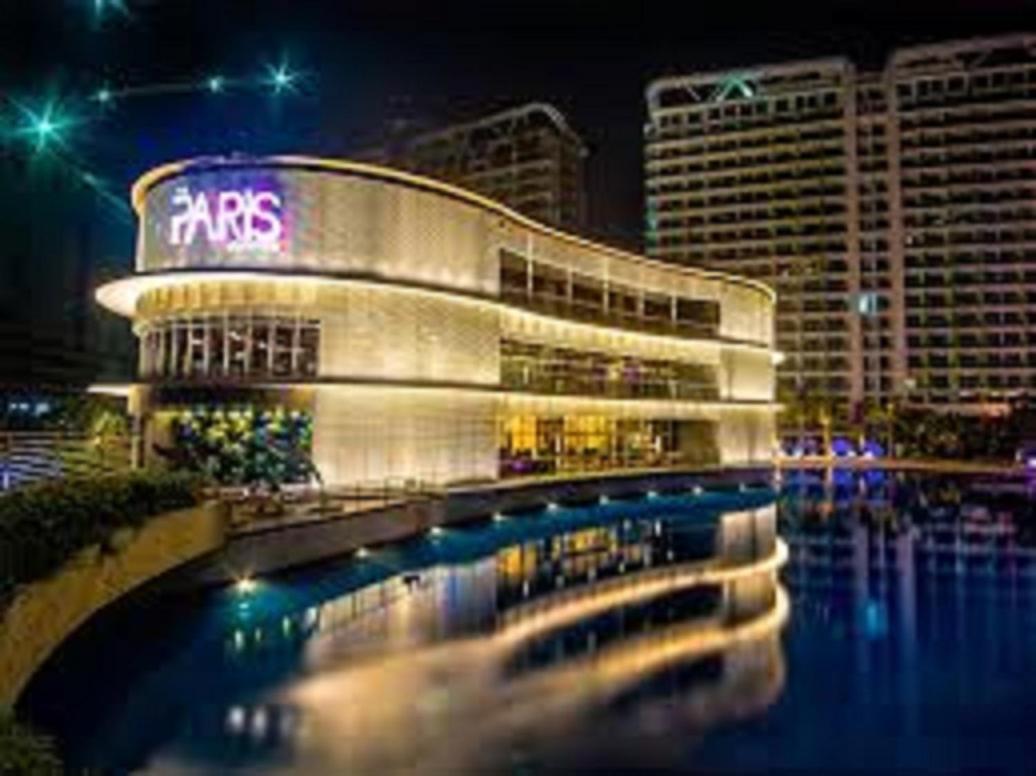 Azure Urban Resort A4 Near Airport Mall With Wavepool Paranaque City Esterno foto
